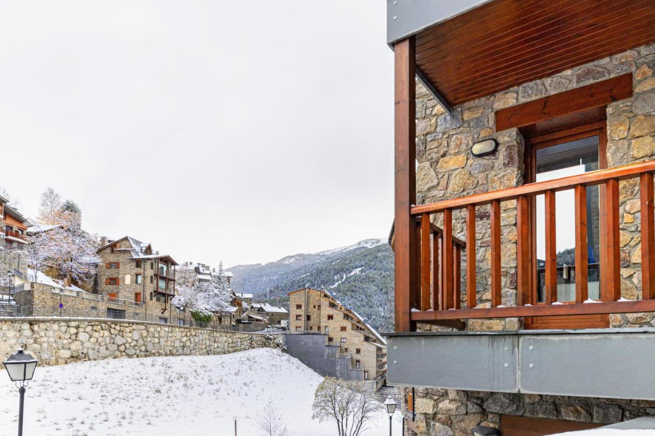R Valle De Incles-Grandvalira Free Parking 卡尼略 外观 照片