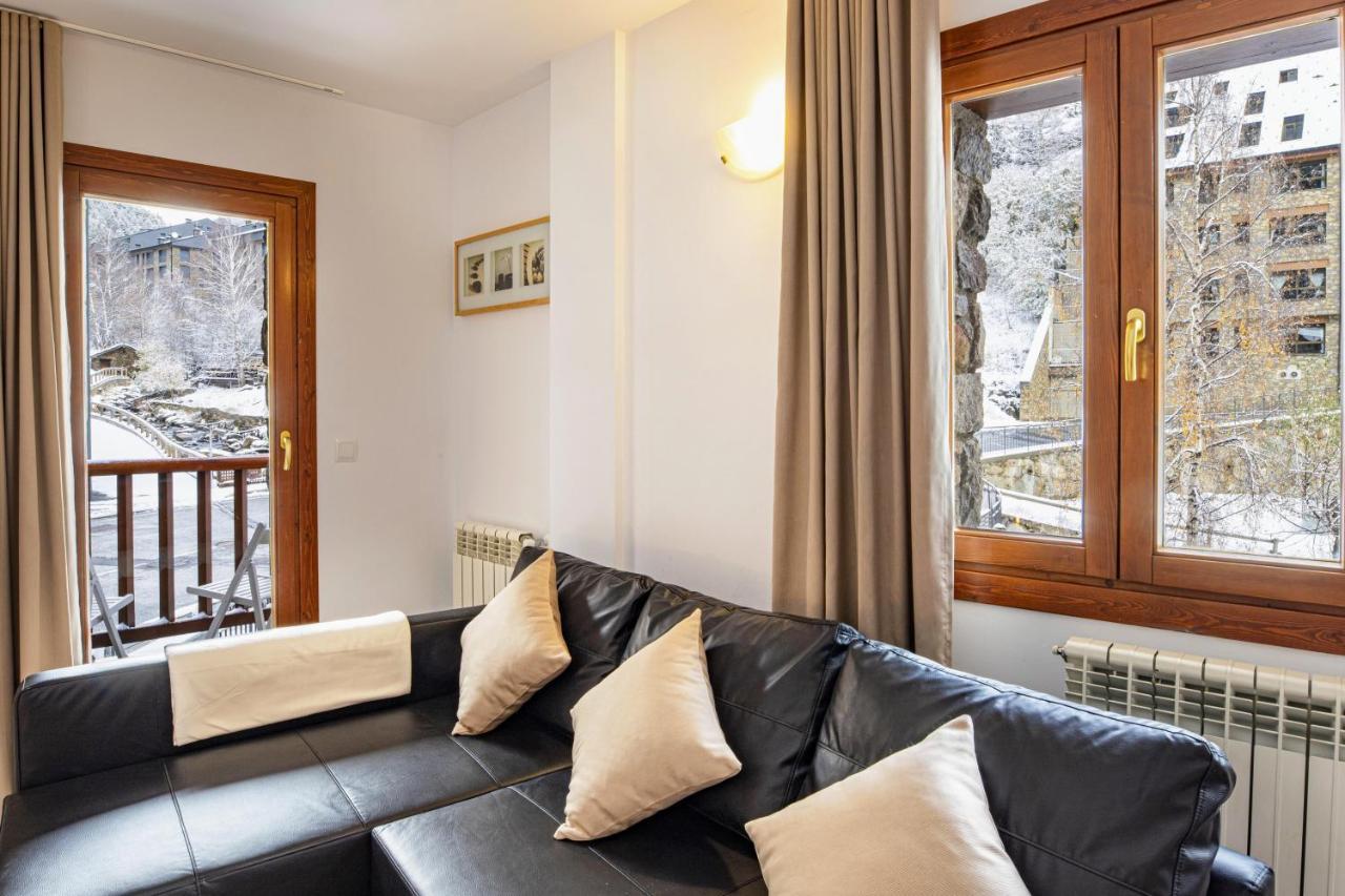 R Valle De Incles-Grandvalira Free Parking 卡尼略 外观 照片